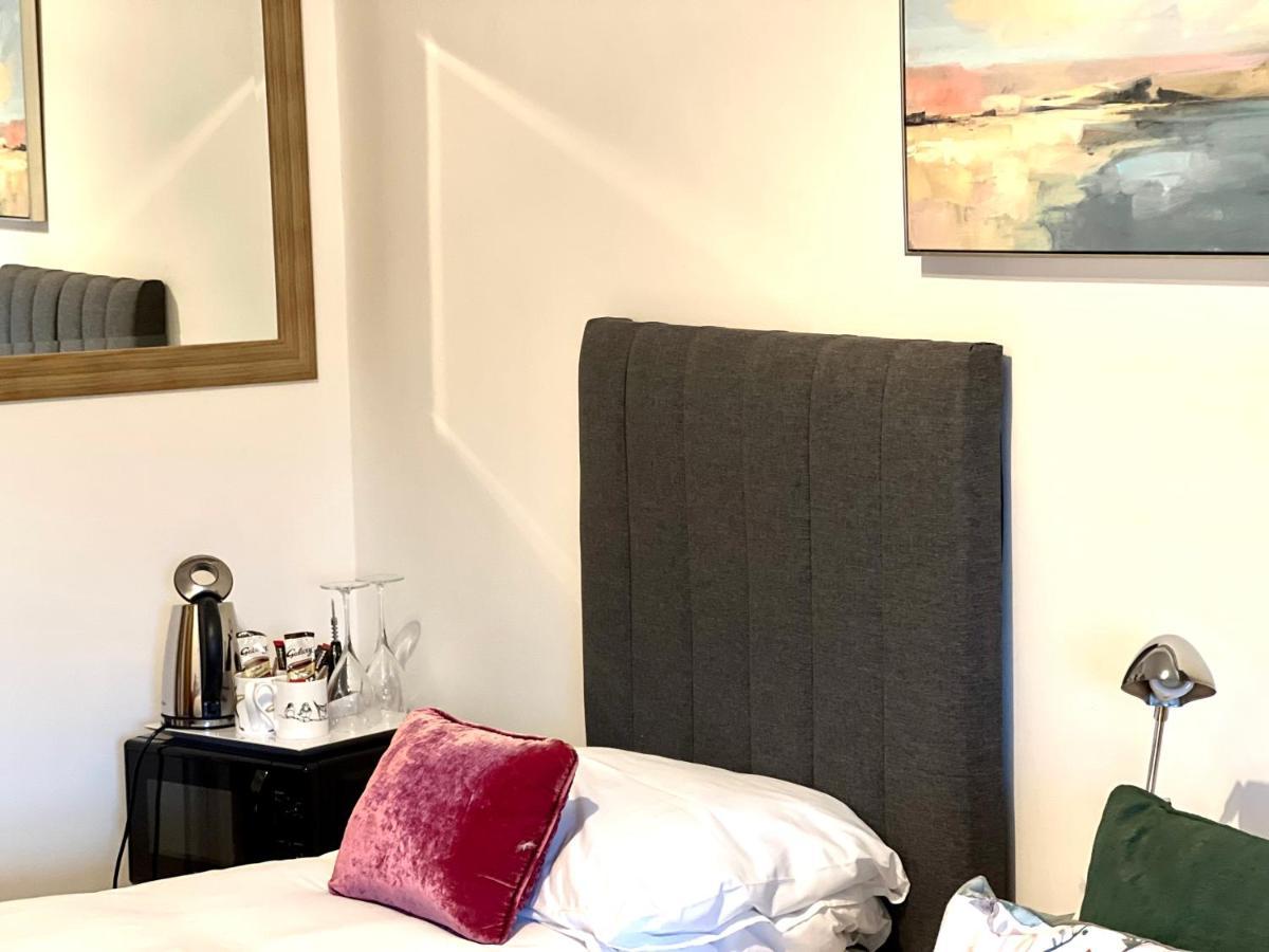 Bythesea Guest House Άυρ Εξωτερικό φωτογραφία